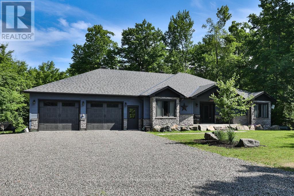 












1068 XAVIER STREET

,
Gravenhurst,




Ontario
P0E1G0

