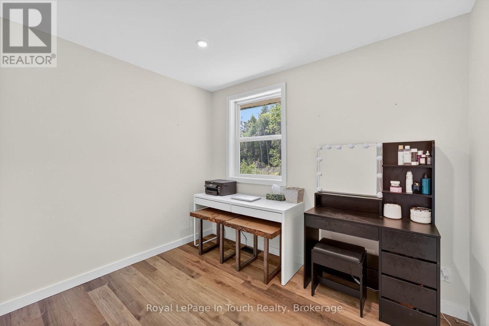 












346 CONCESSION ROAD 13 W

,
Tiny,




Ontario
L0L2J0

