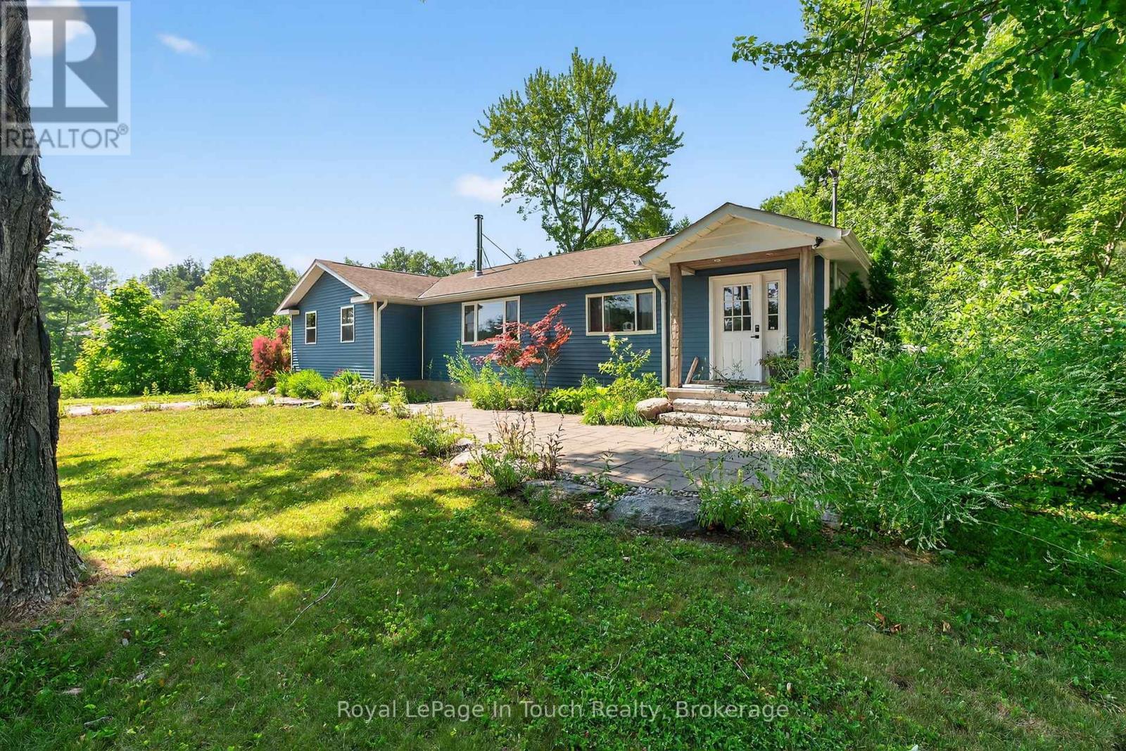 












346 CONCESSION ROAD 13 W

,
Tiny,




Ontario
L0L2J0

