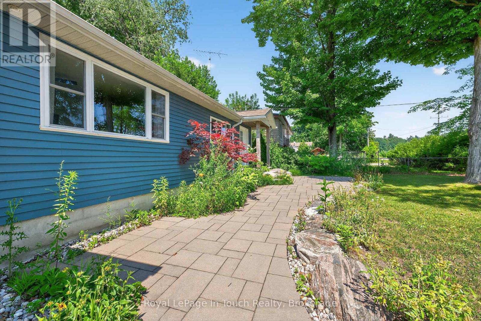 












346 CONCESSION ROAD 13 W

,
Tiny,




Ontario
L0L2J0

