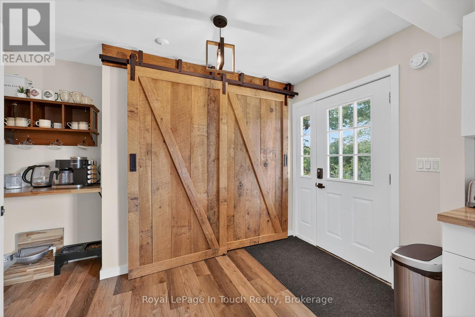 












346 CONCESSION ROAD 13 W

,
Tiny,




Ontario
L0L2J0

