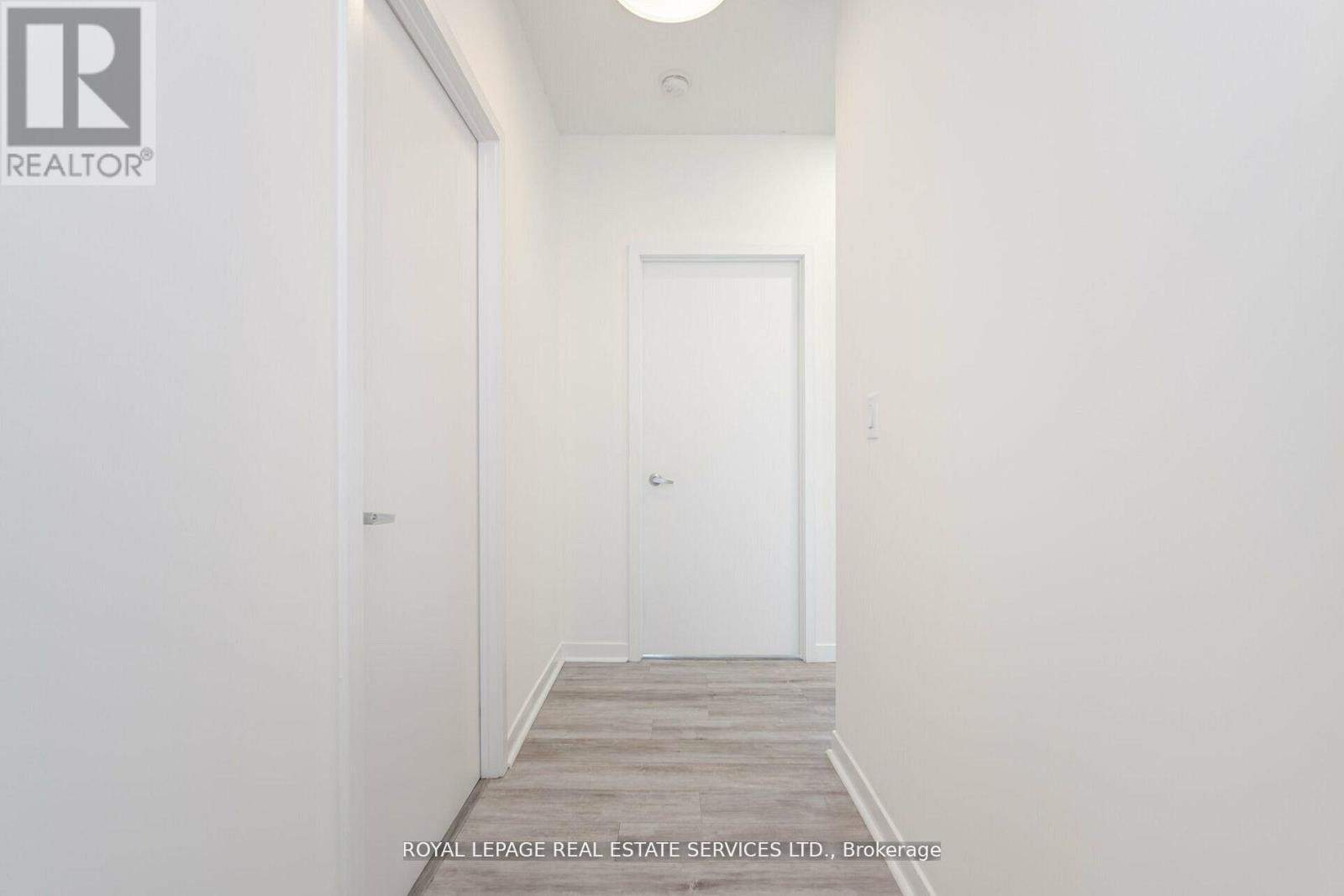 












602 - 360 SQUARE ONE DRIVE

,
Mississauga,




Ontario
L5B0E6

