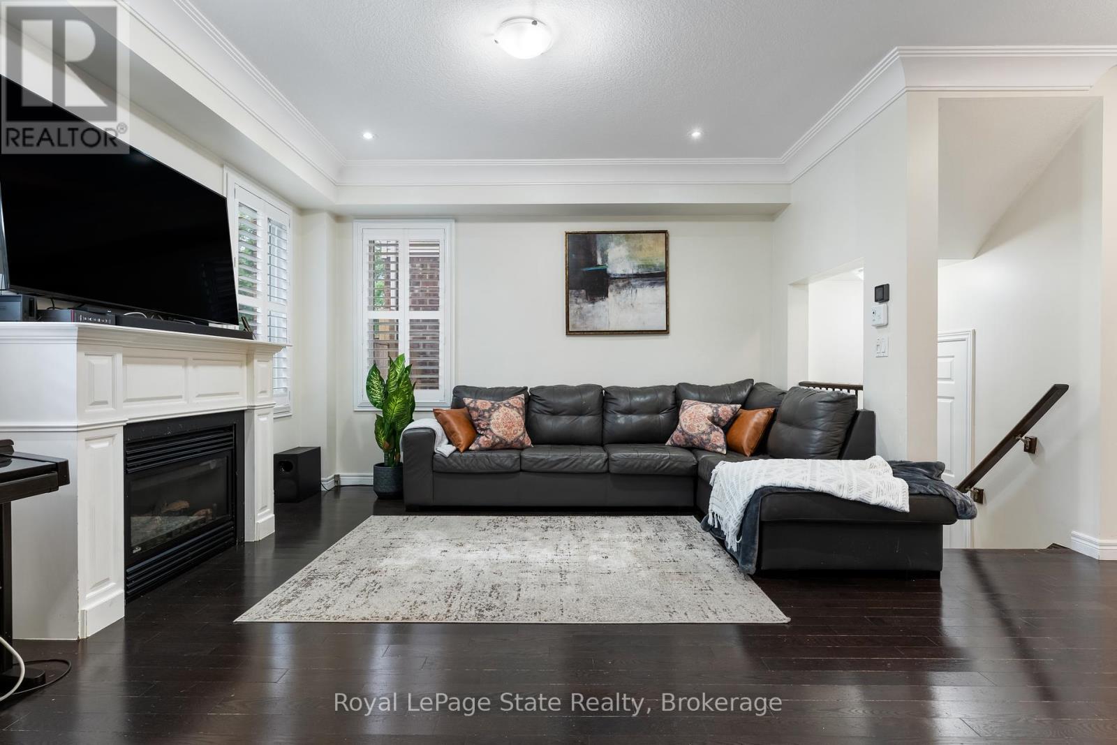 












59 GALILEO DRIVE

,
Hamilton (Lakeshore),




Ontario
L8E0H1

