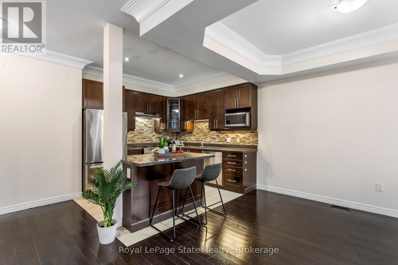 












59 GALILEO DRIVE

,
Hamilton (Lakeshore),




Ontario
L8E0H1

