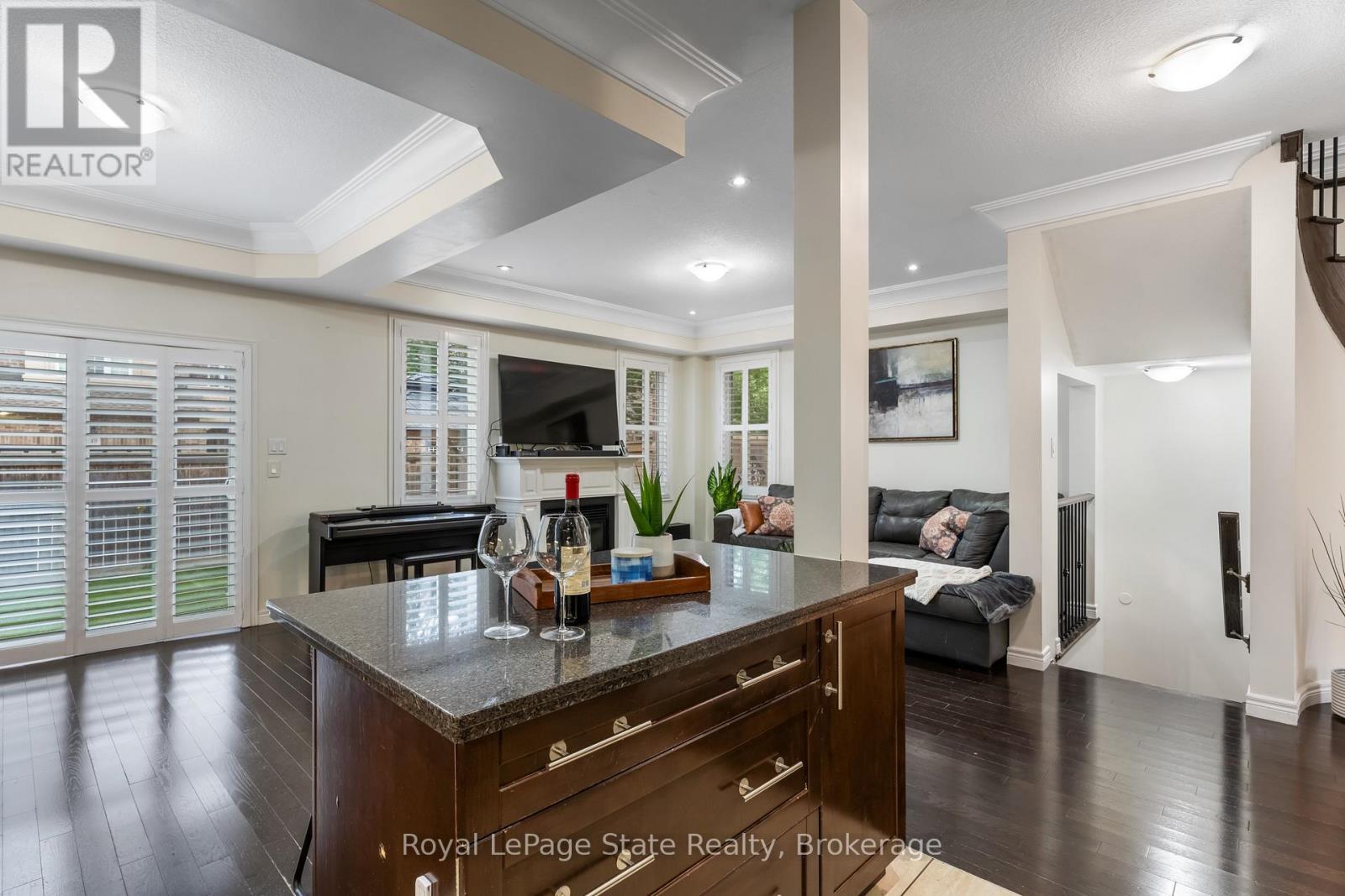 












59 GALILEO DRIVE

,
Hamilton (Lakeshore),




Ontario
L8E0H1

