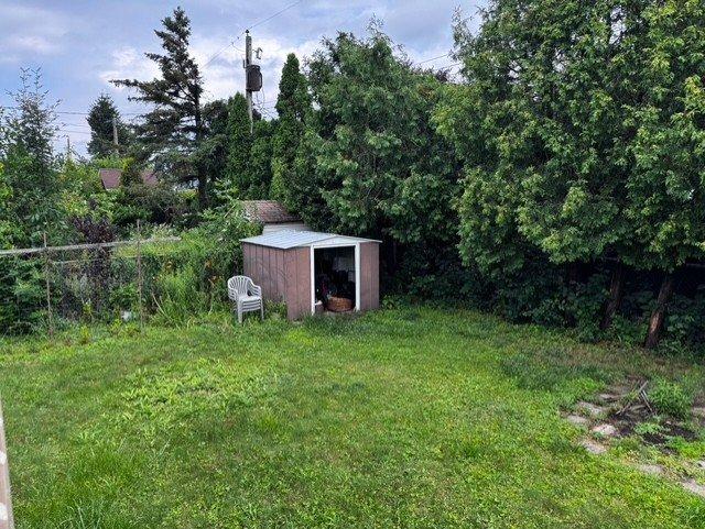 









5763


Boul. Plamondon

,
Brossard,




QC
J4W1H2

