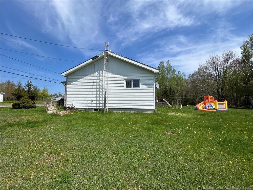 









114


Lebouthillier

ST,
Saint-Simon,




NB
E8P 1Z7

