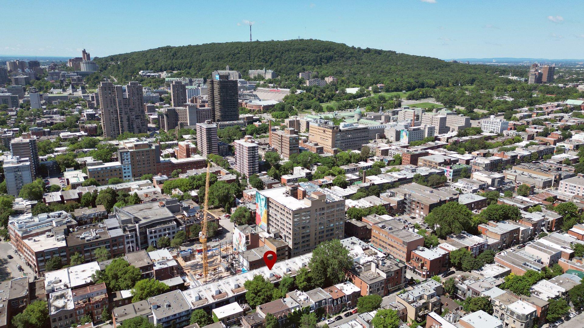 









3551


Rue St-Dominique

, 302,
Montréal (Le Plateau-Mont-Royal),




QC
H2X2X5

