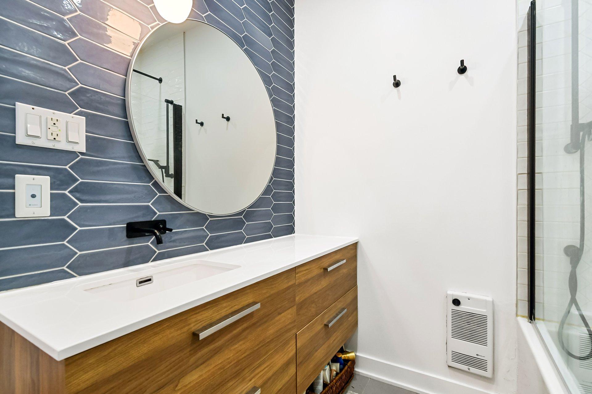 









3551


Rue St-Dominique

, 302,
Montréal (Le Plateau-Mont-Royal),




QC
H2X2X5

