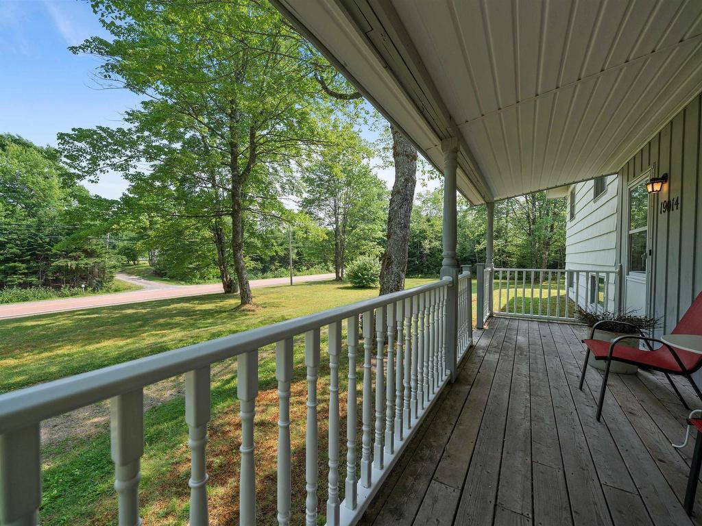 












19014 Highway 2

,
Fort Ellis,




NS
B0N 2J0

