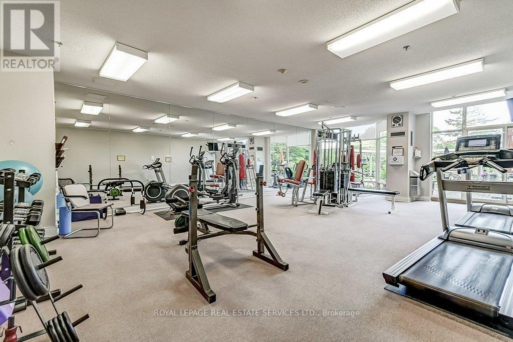 












415 - 2511 LAKESHORE ROAD W

,
Oakville,




Ontario
L6L6L9

