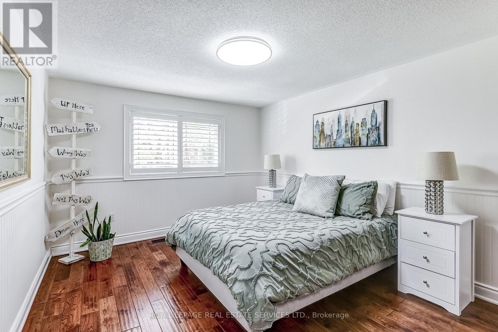 












2783 DUNCAIRN DRIVE

,
Mississauga,




Ontario
L5M5C6

