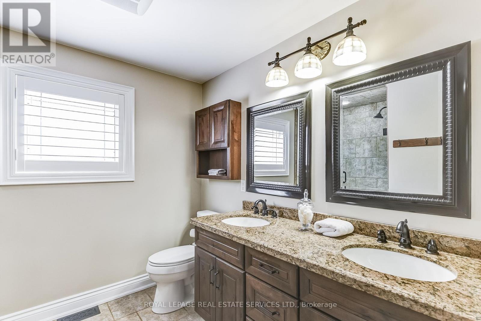 












2783 DUNCAIRN DRIVE

,
Mississauga,




Ontario
L5M5C6

