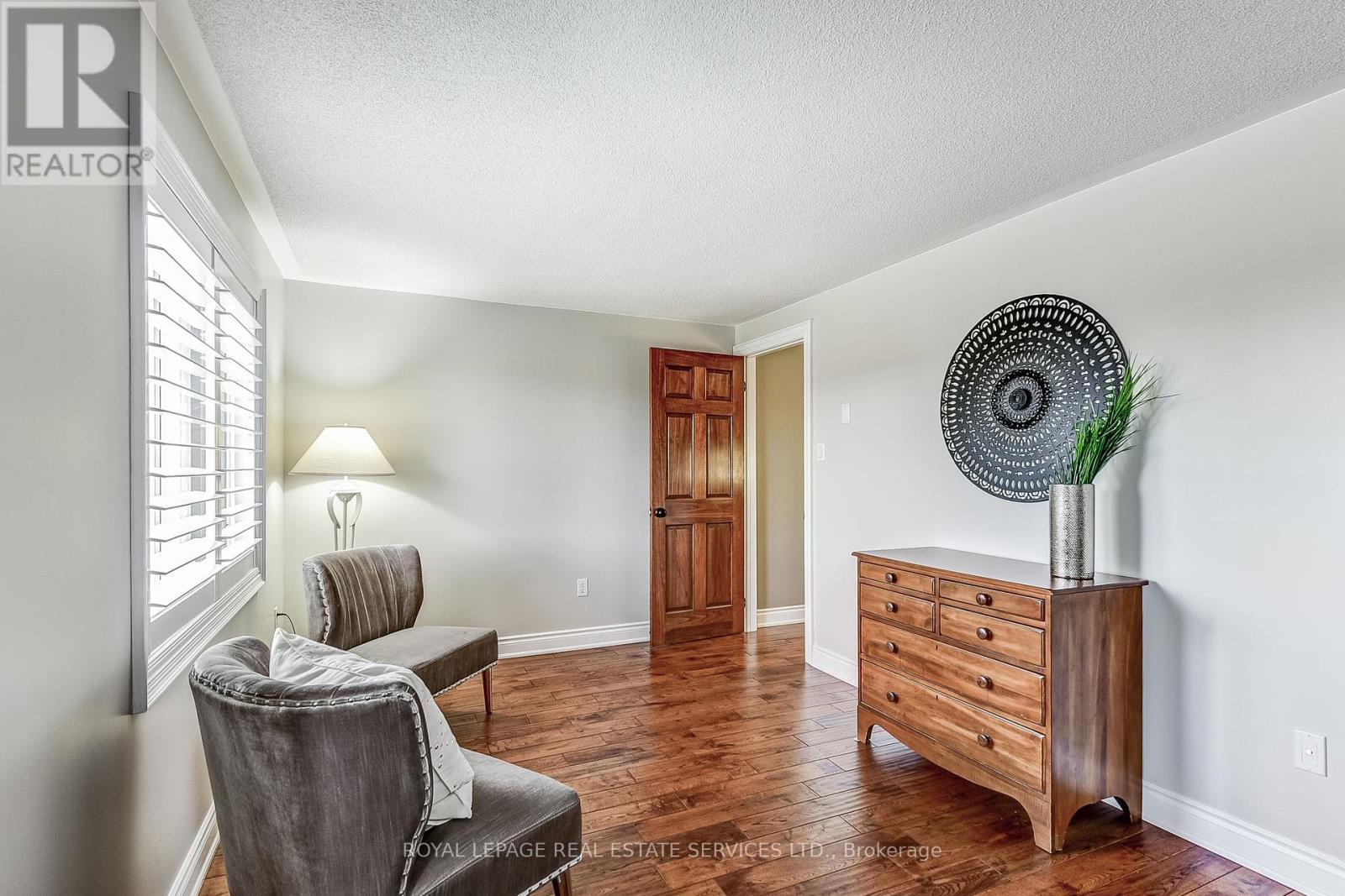 












2783 DUNCAIRN DRIVE

,
Mississauga,




Ontario
L5M5C6

