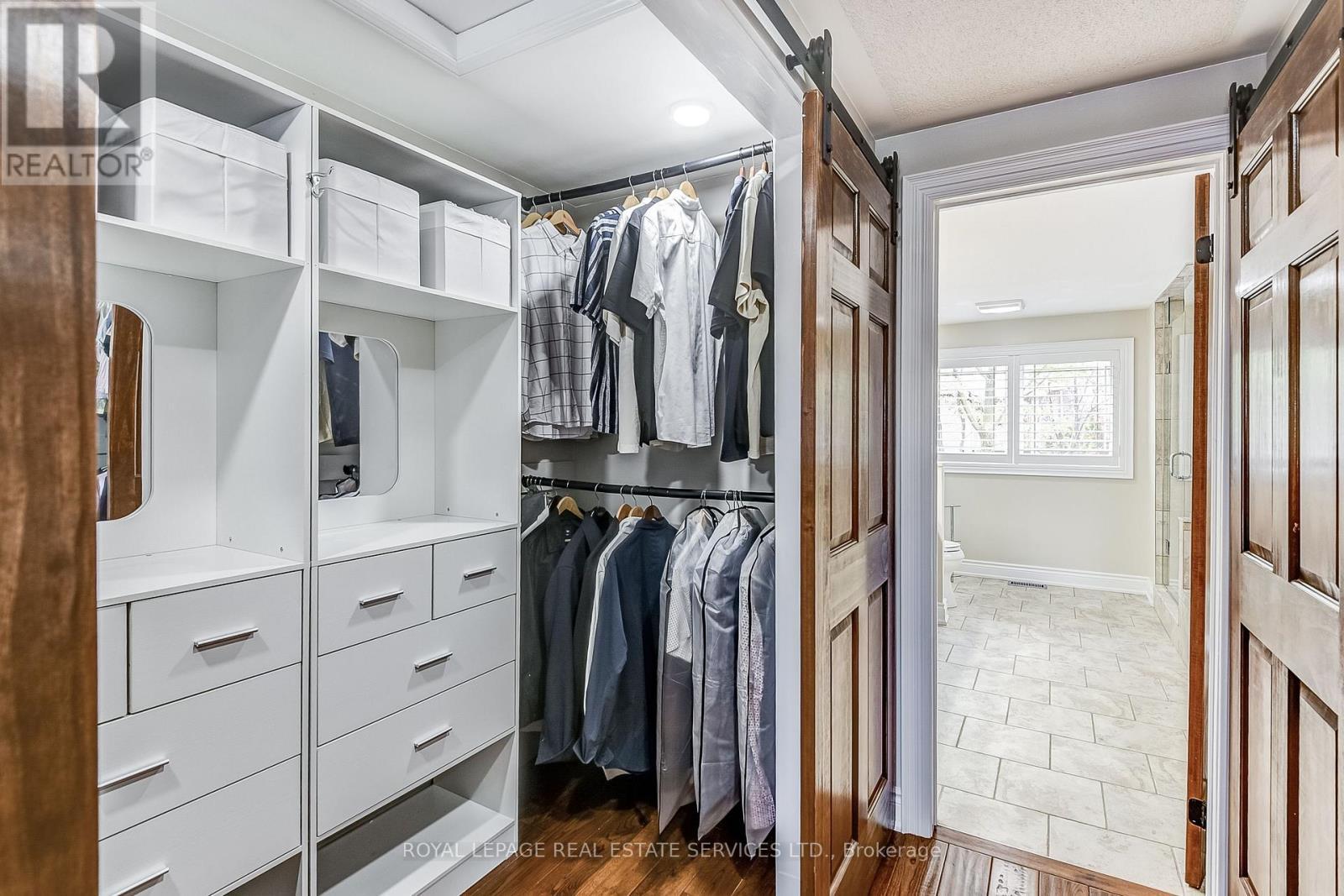 












2783 DUNCAIRN DRIVE

,
Mississauga,




Ontario
L5M5C6

