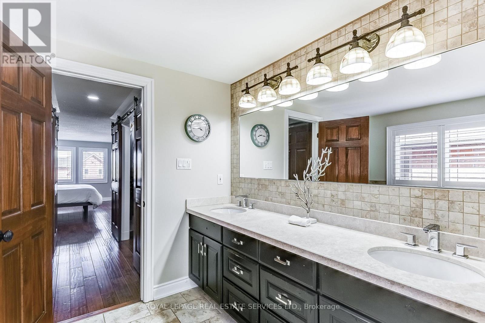 












2783 DUNCAIRN DRIVE

,
Mississauga,




Ontario
L5M5C6

