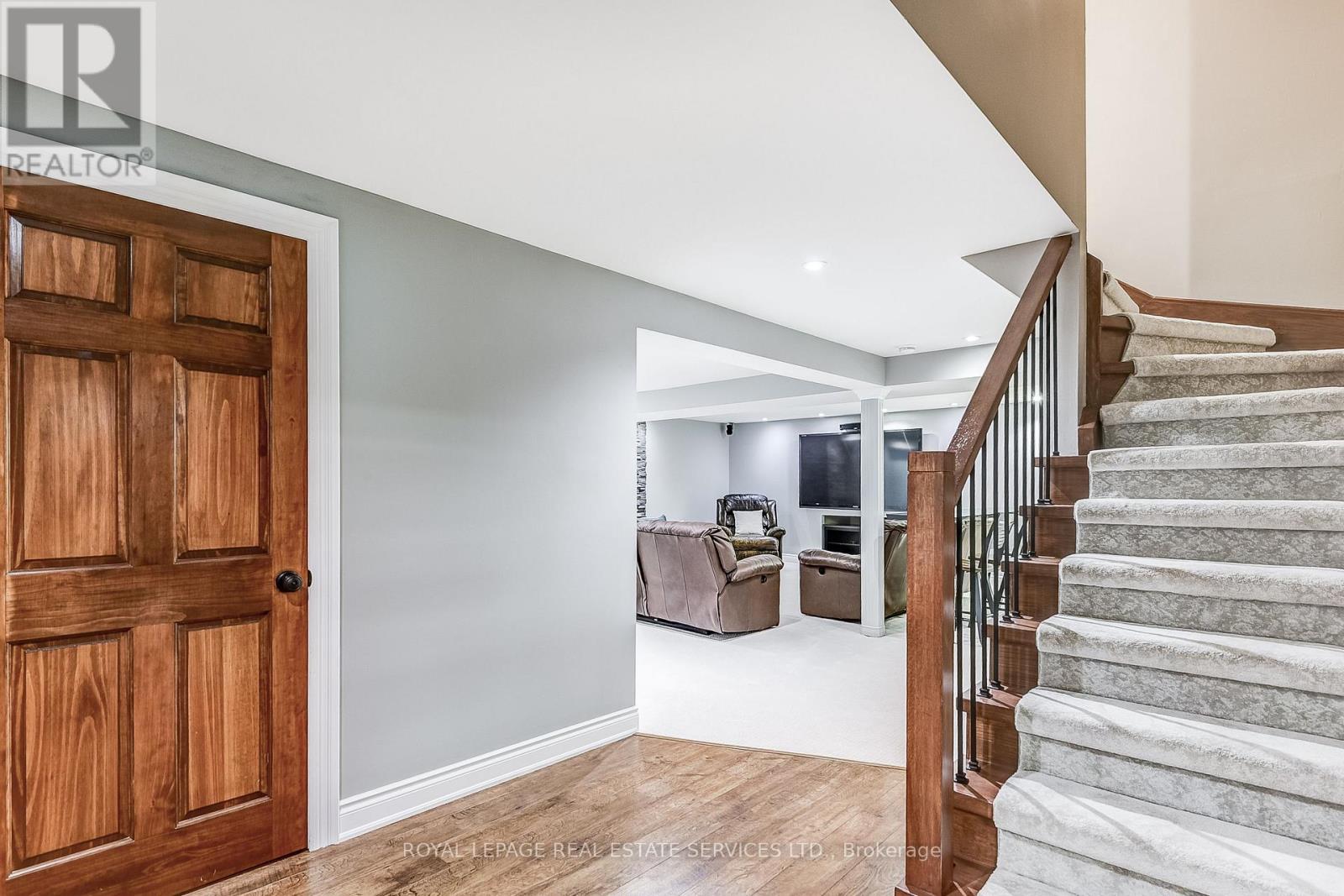 












2783 DUNCAIRN DRIVE

,
Mississauga,




Ontario
L5M5C6

