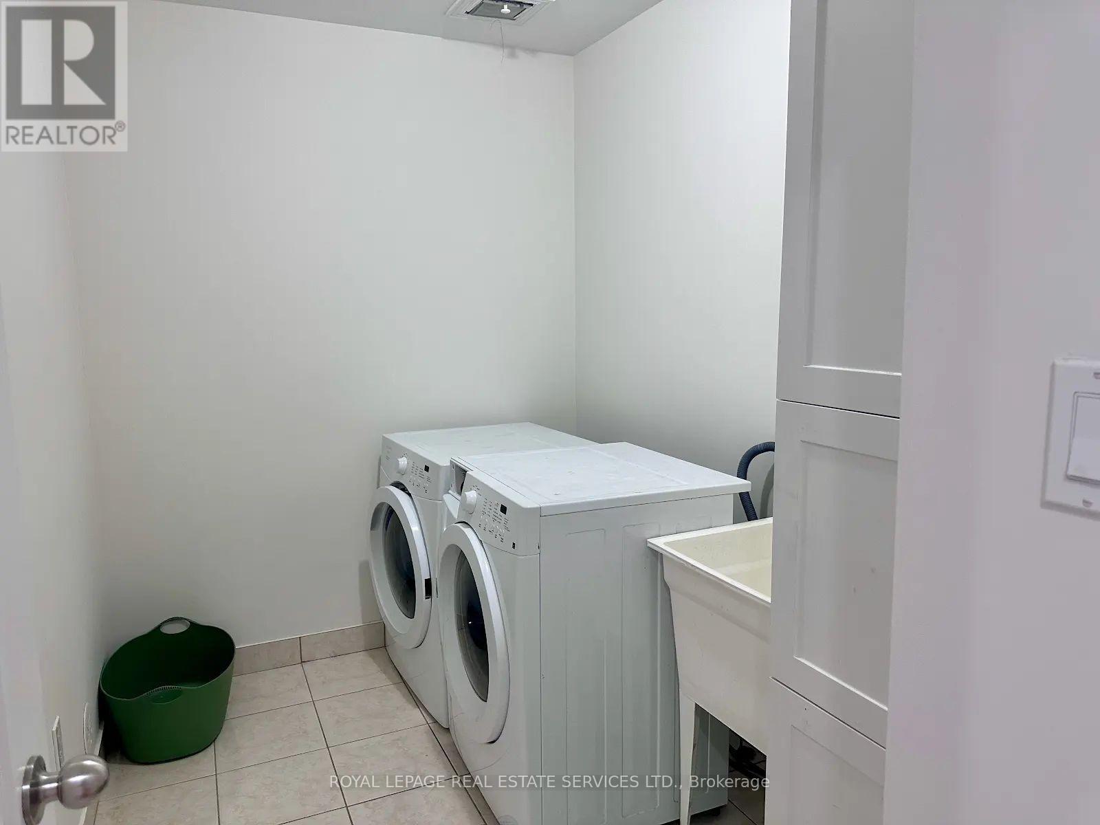 












132 INSPIRE BOULEVARD

,
Brampton,




Ontario
L6R3X8

