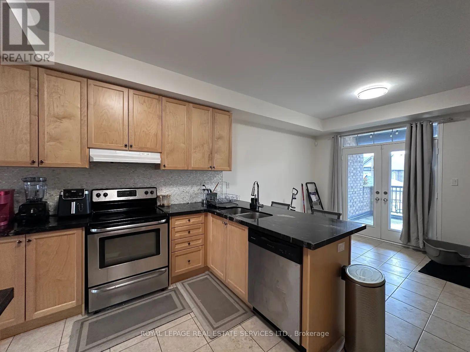 












132 INSPIRE BOULEVARD

,
Brampton,




Ontario
L6R3X8

