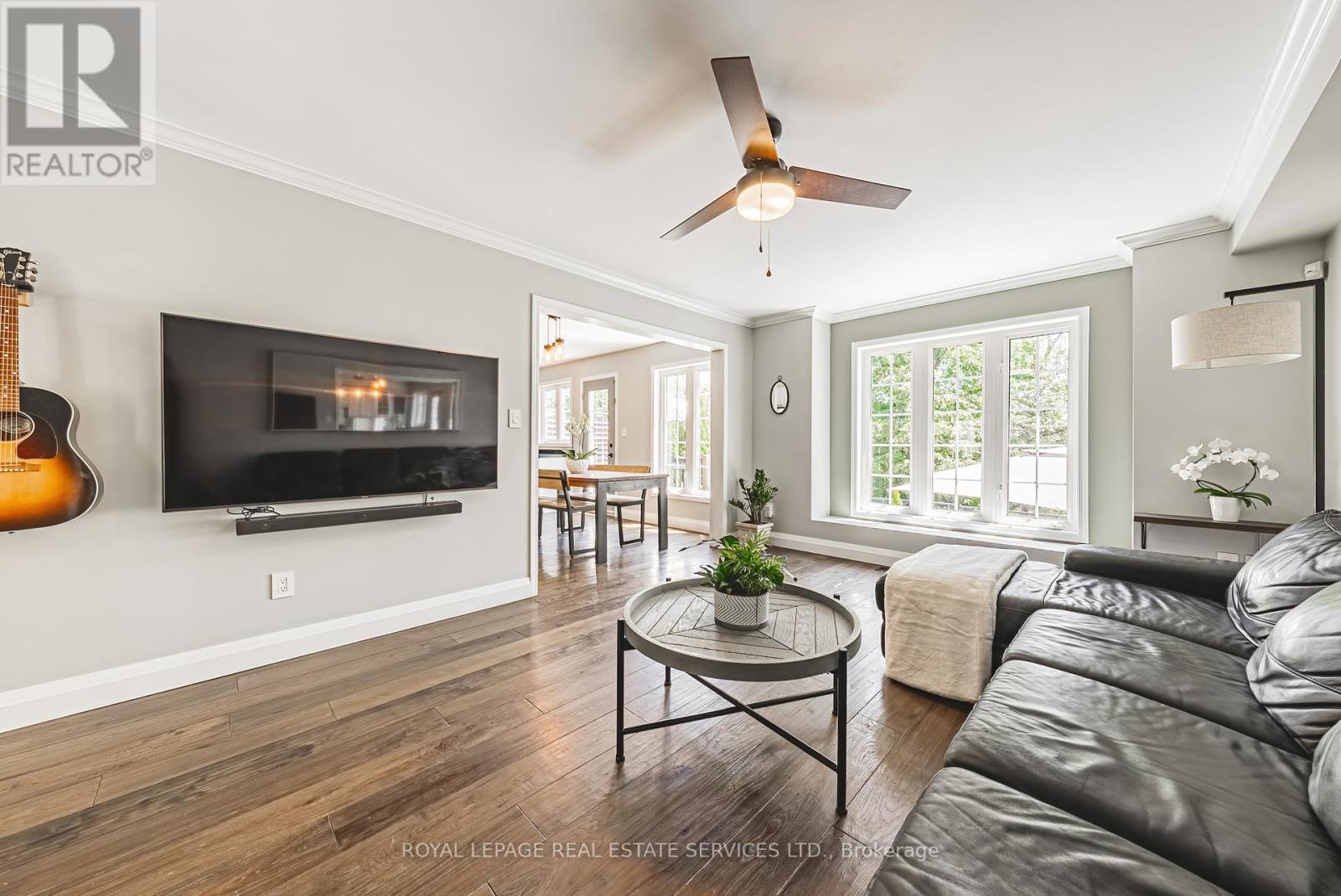 












5604 THORN LANE

,
Burlington,




Ontario
L7L6T5

