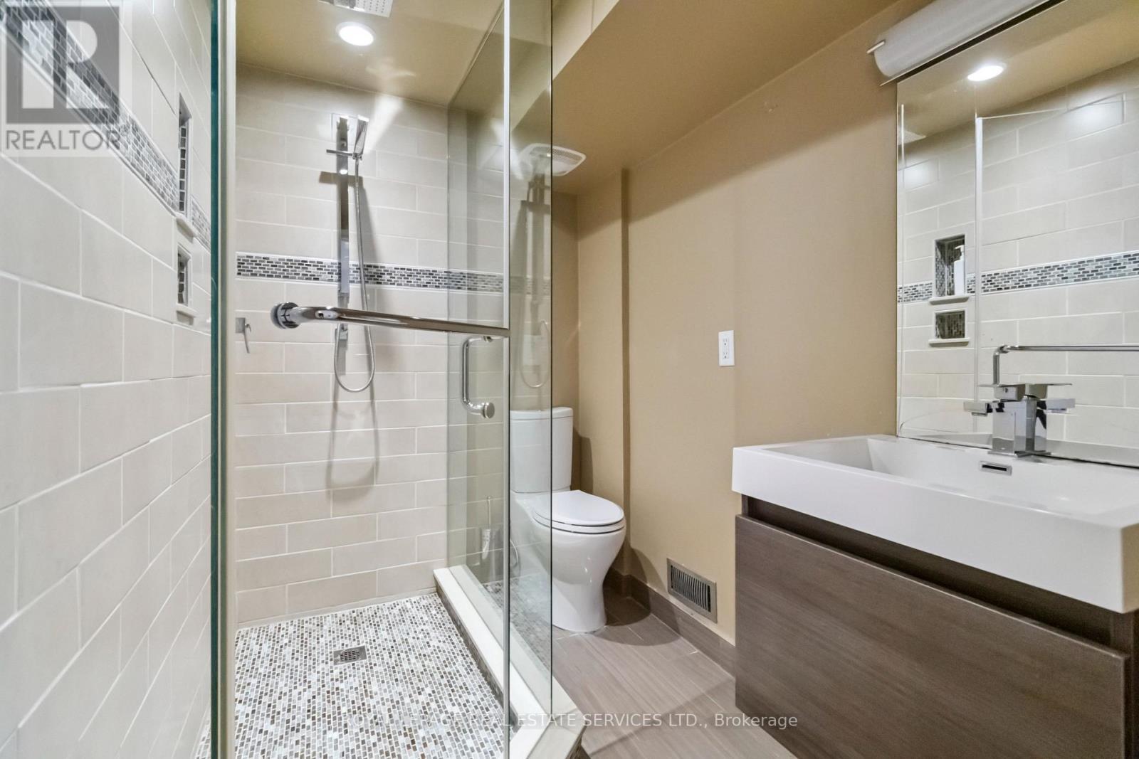












2019 LAKESHORE ROAD W

,
Oakville,




Ontario
L6L1G6

