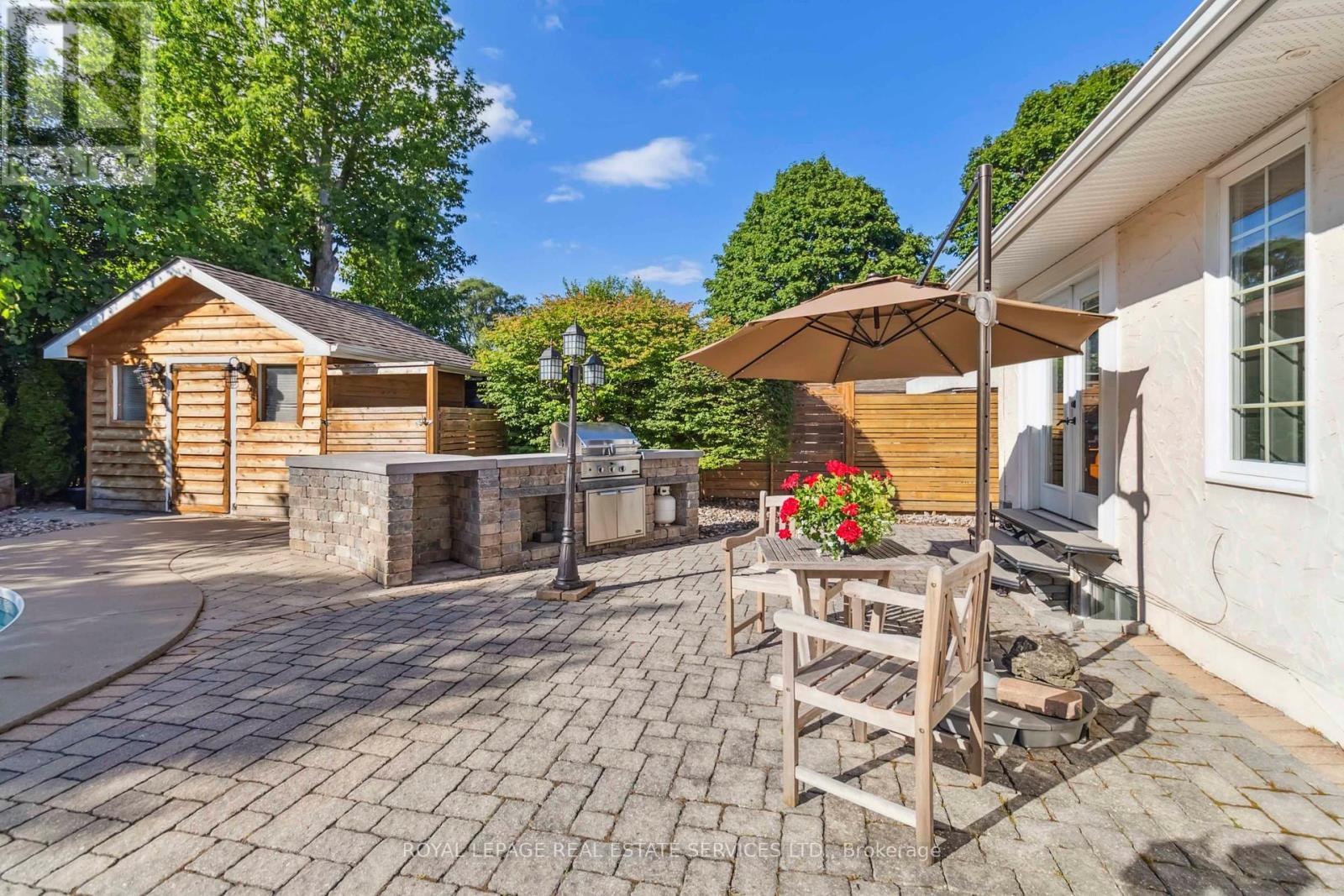 












2019 LAKESHORE ROAD W

,
Oakville,




Ontario
L6L1G6


