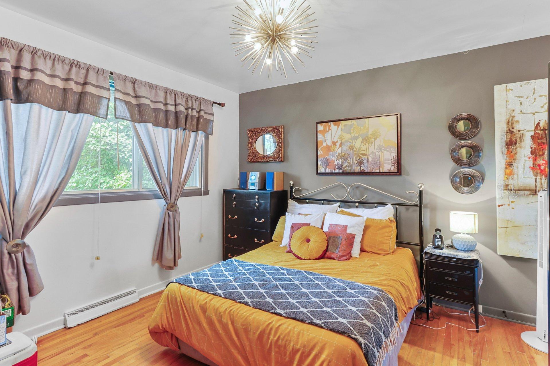 









70


Rue du Parc E.

,
Châteauguay,




QC
J6K1R2

