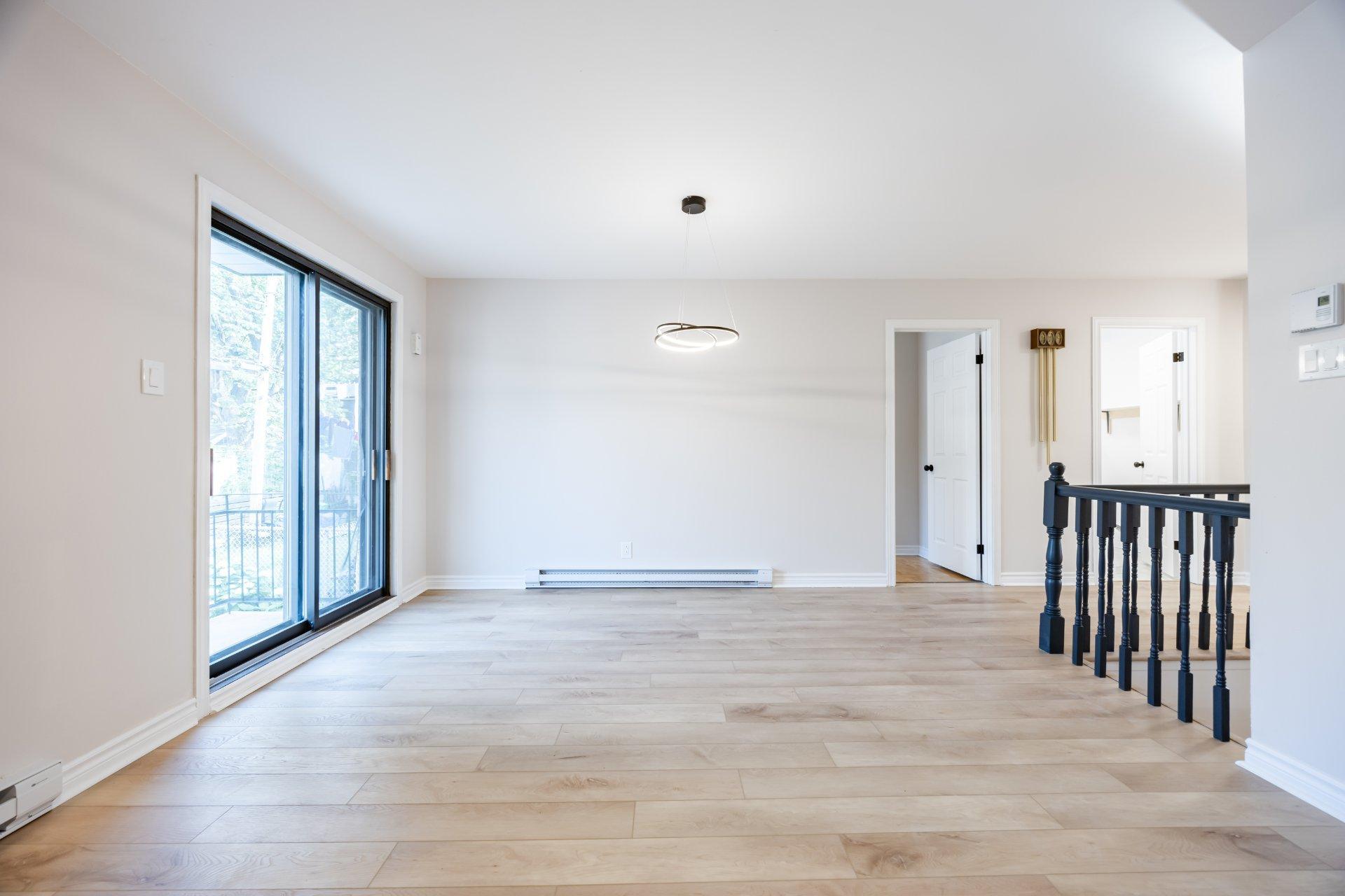 









4412


Boul. des Grandes-Prairies

,
Montréal (Saint-Léonard),




QC
H1R1A1

