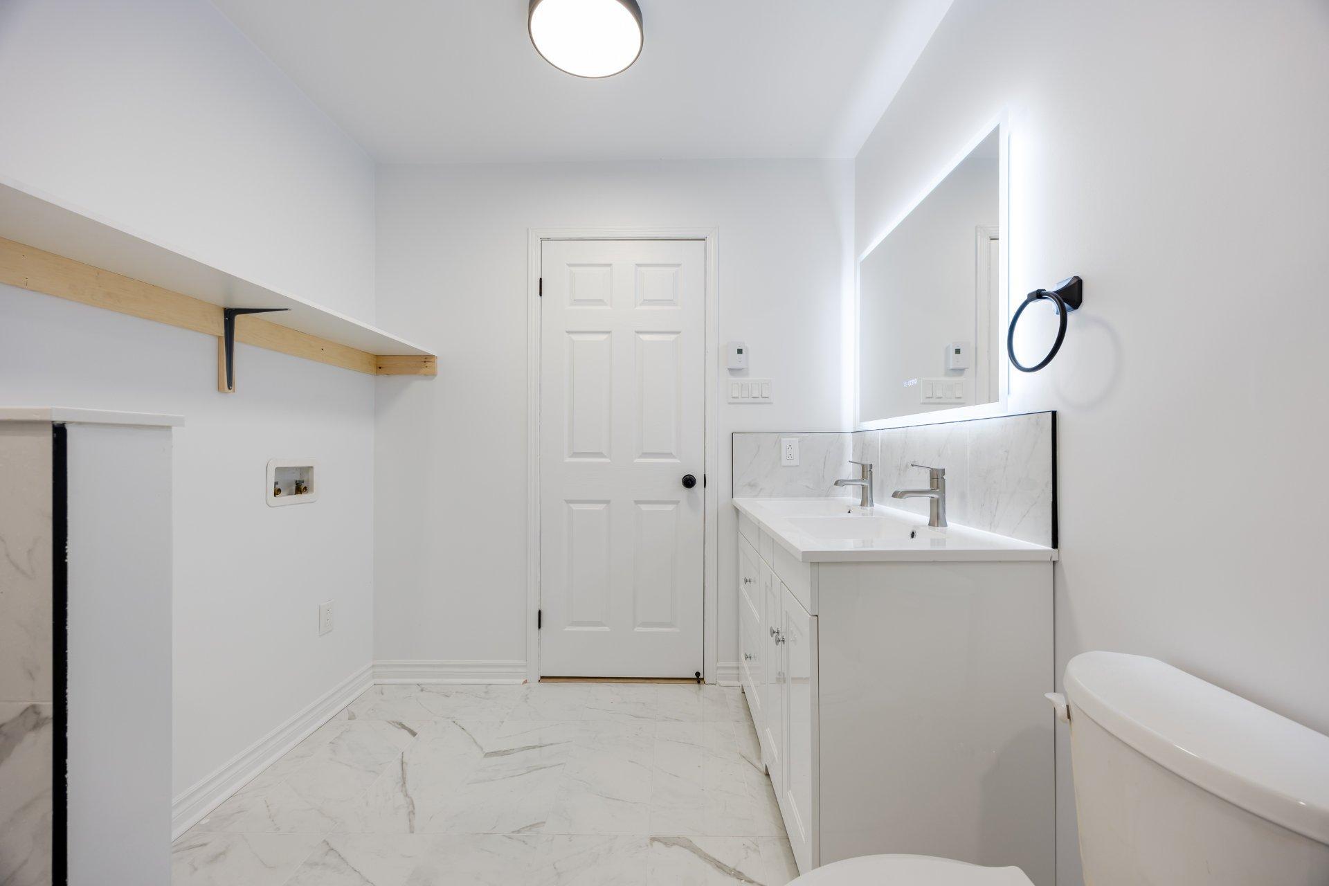 









4412


Boul. des Grandes-Prairies

,
Montréal (Saint-Léonard),




QC
H1R1A1

