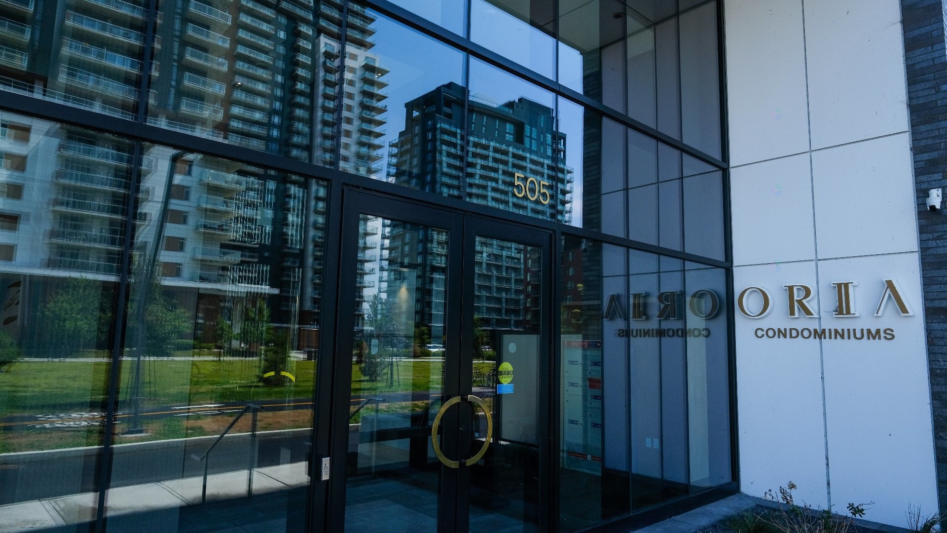 









505


Rue de l'Escale

, 402,
Brossard,




QC
J4Z0T3

