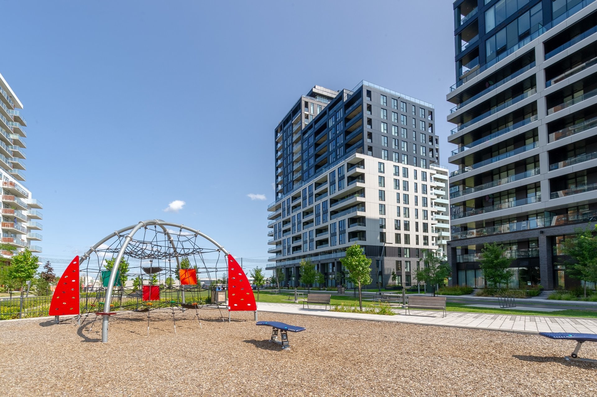 









505


Rue de l'Escale

, 402,
Brossard,




QC
J4Z0T3


