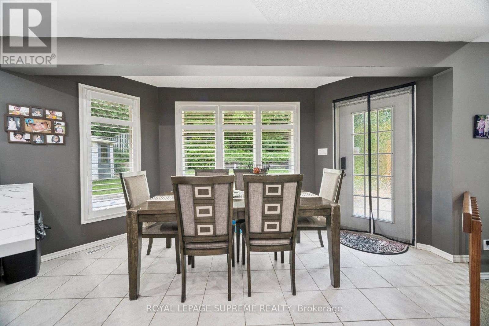 












635 GRAND VIEW AVENUE

,
London South,




Ontario
N6K3G1

