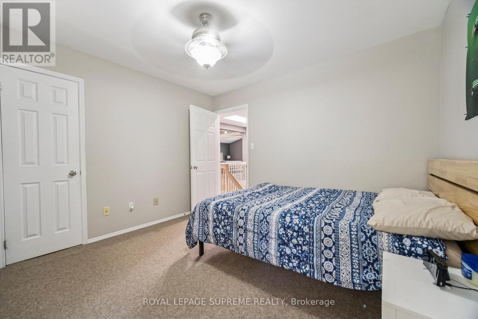 












635 GRAND VIEW AVENUE

,
London South,




Ontario
N6K3G1

