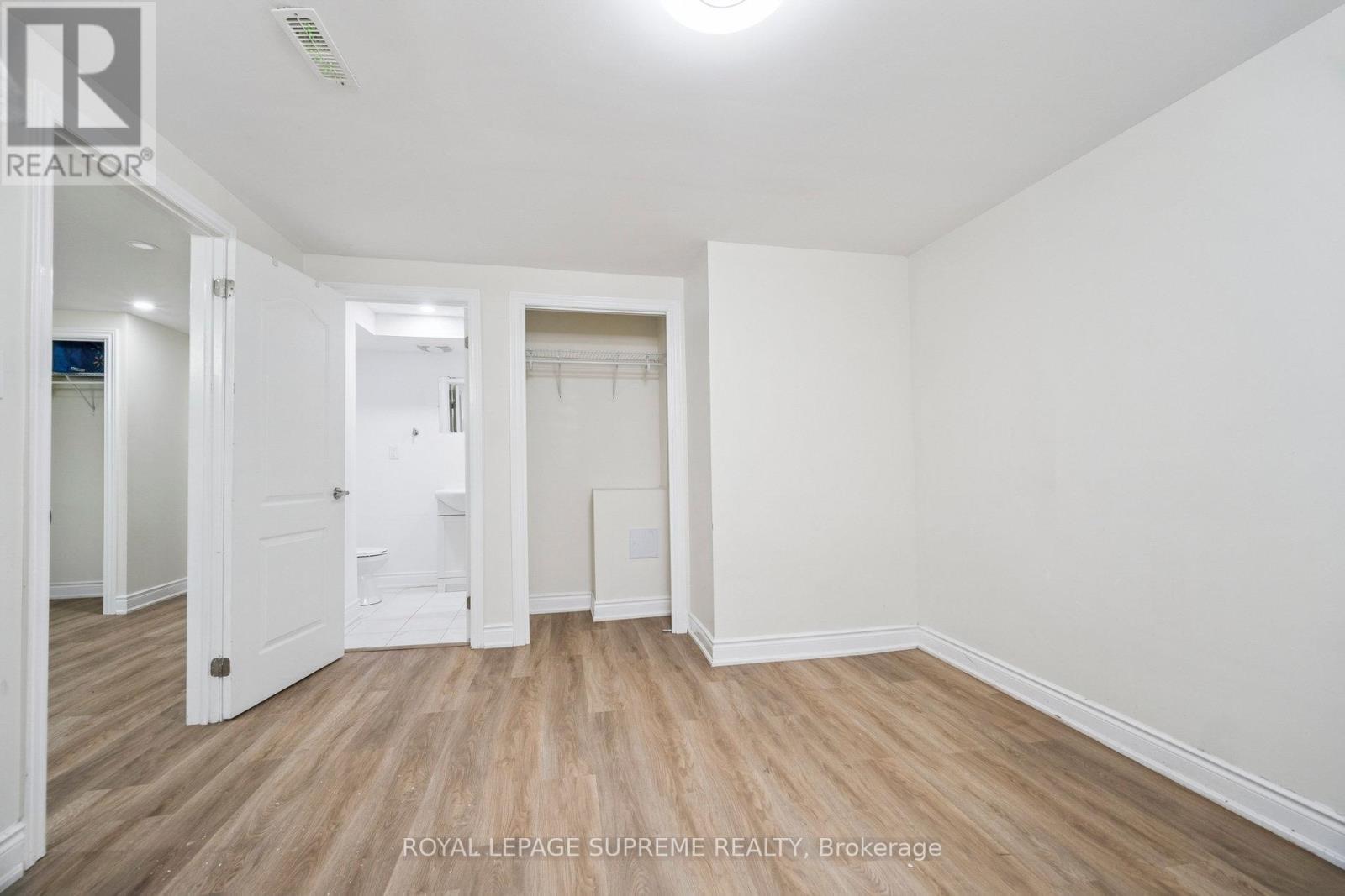 












635 GRAND VIEW AVENUE

,
London South,




Ontario
N6K3G1

