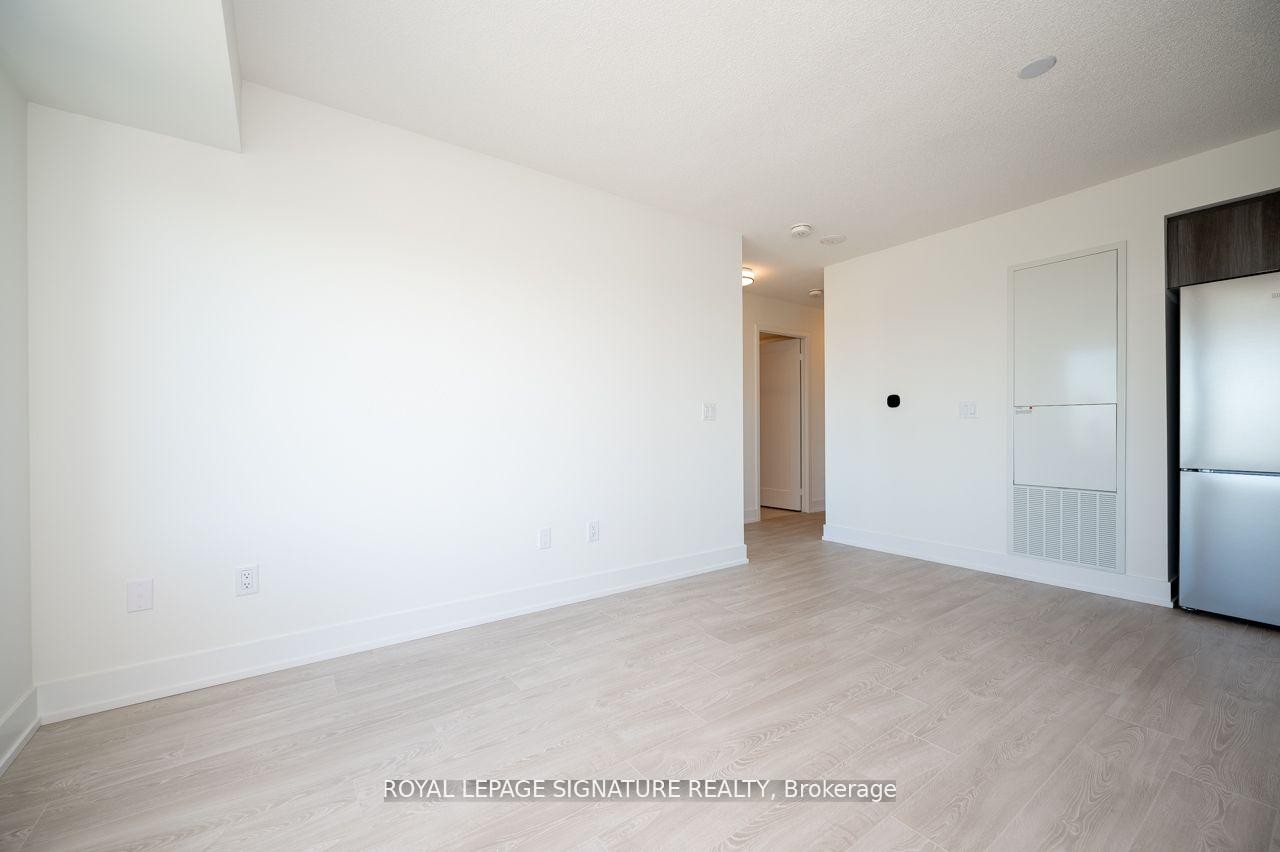 









10


Eva

Road, 1504,
Toronto,




ON
M9C 0B3

