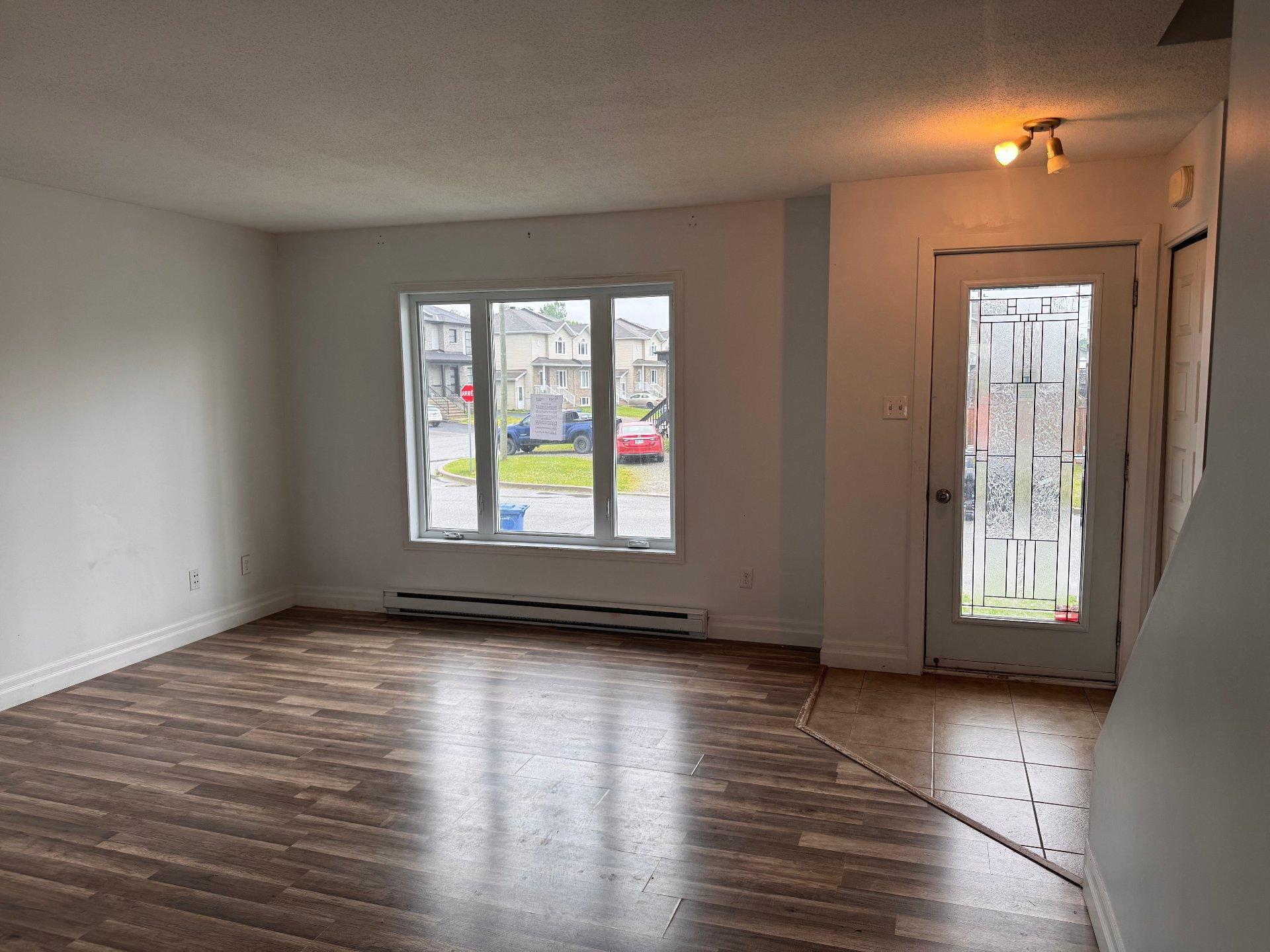 









408


Crois. Edwards

,
Thurso,




QC
J0X3B0

