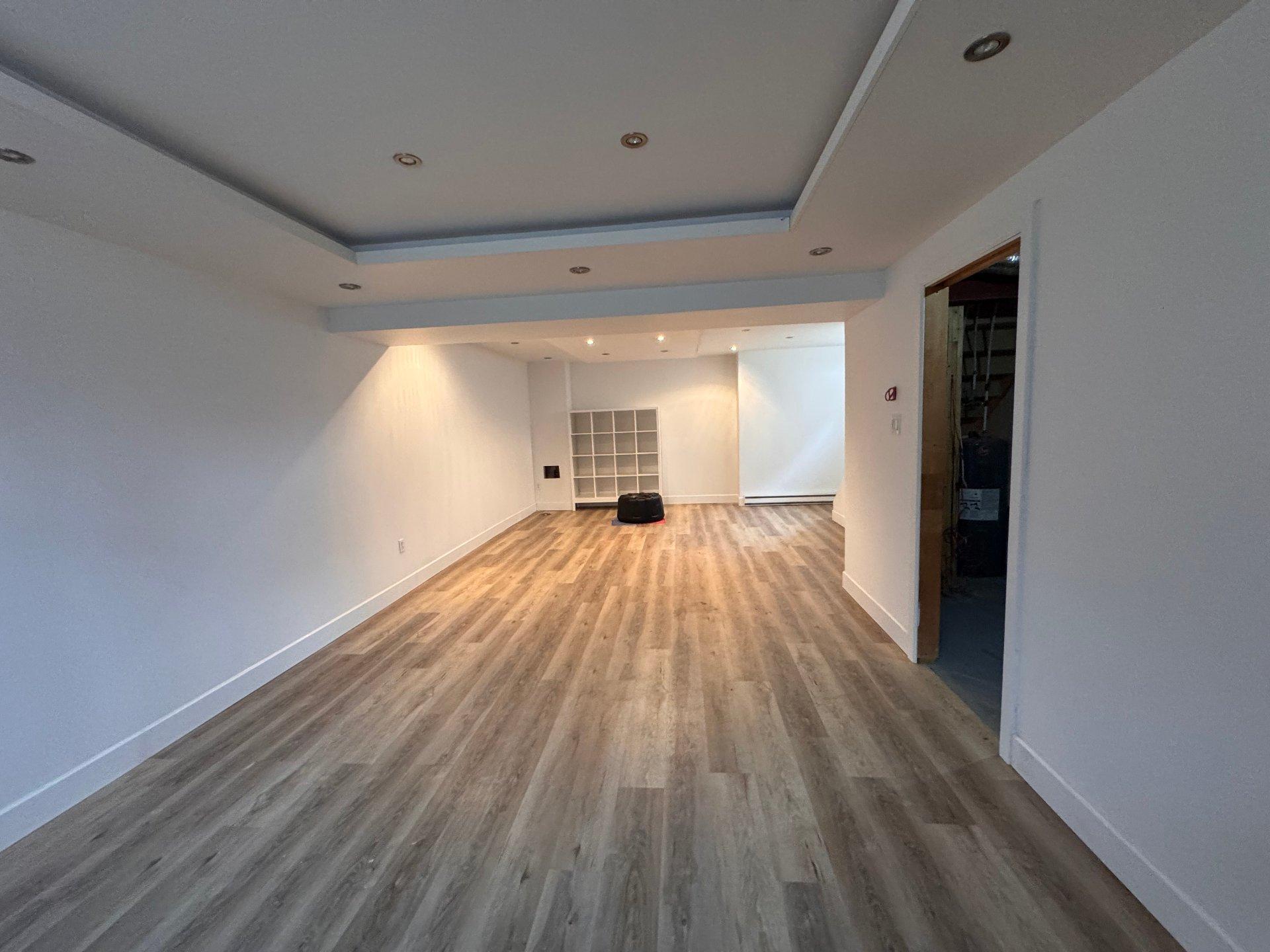 









408


Crois. Edwards

,
Thurso,




QC
J0X3B0

