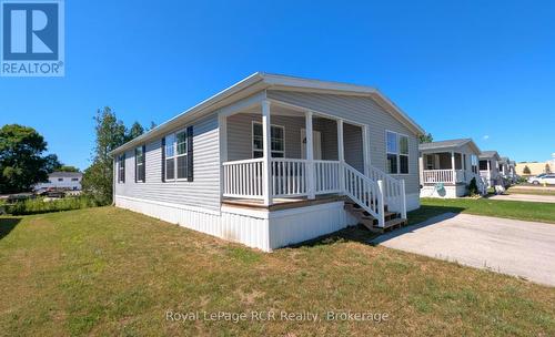 Welcome to Saugeen Acres! Unit # 61