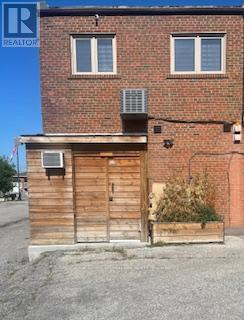 












7 - 70 PLUNKETT ROAD

,
Toronto,




Ontario
M9L2J4

