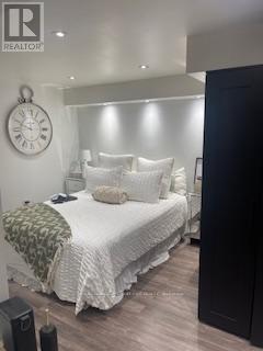 












7 - 70 PLUNKETT ROAD

,
Toronto,




Ontario
M9L2J4

