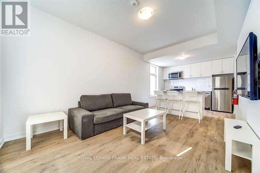 












8 - 1720 SIMCOE STREET N

,
Oshawa (Samac),




Ontario
L1G4X9

