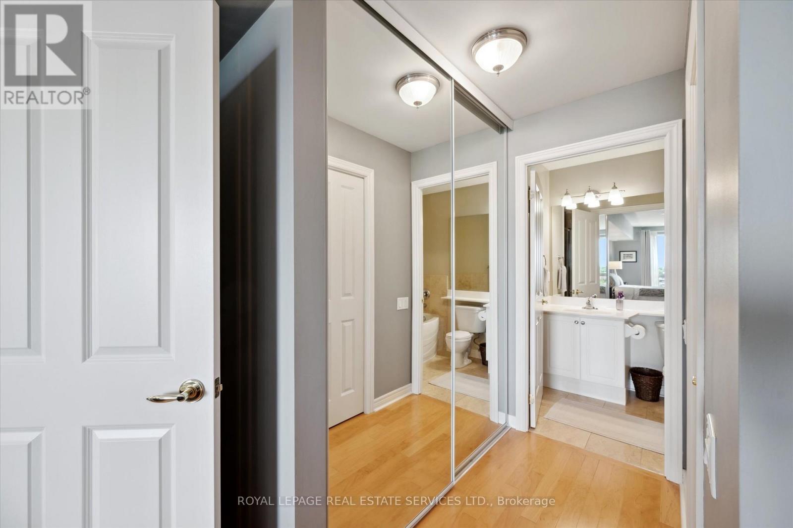 












LPH1 - 40 OLD MILL ROAD

,
Oakville,




Ontario
L6J7W2

