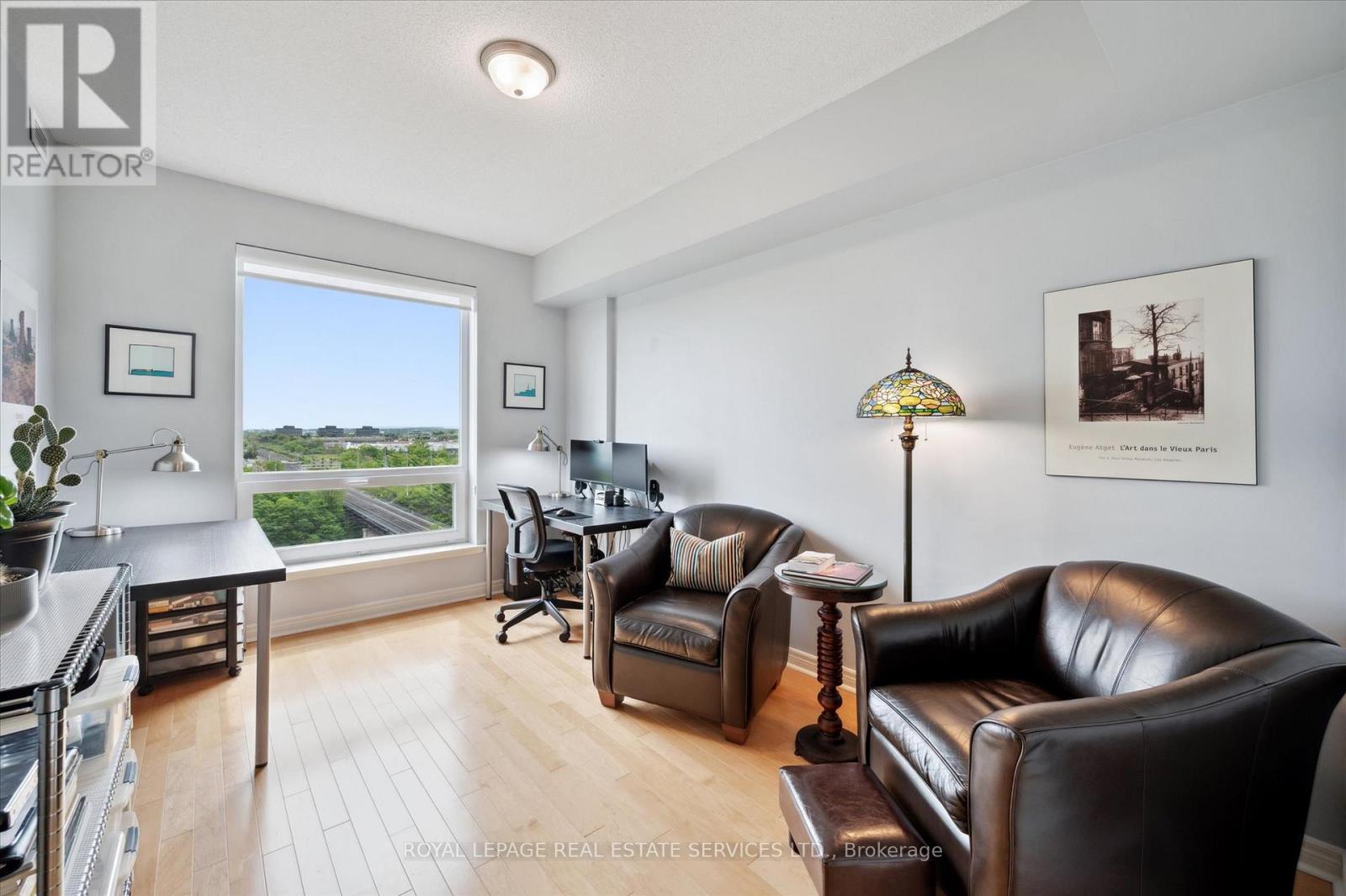 












LPH1 - 40 OLD MILL ROAD

,
Oakville,




Ontario
L6J7W2

