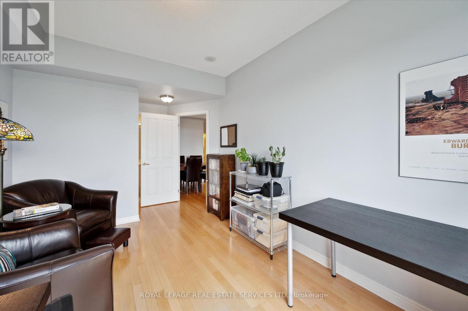 












LPH1 - 40 OLD MILL ROAD

,
Oakville,




Ontario
L6J7W2

