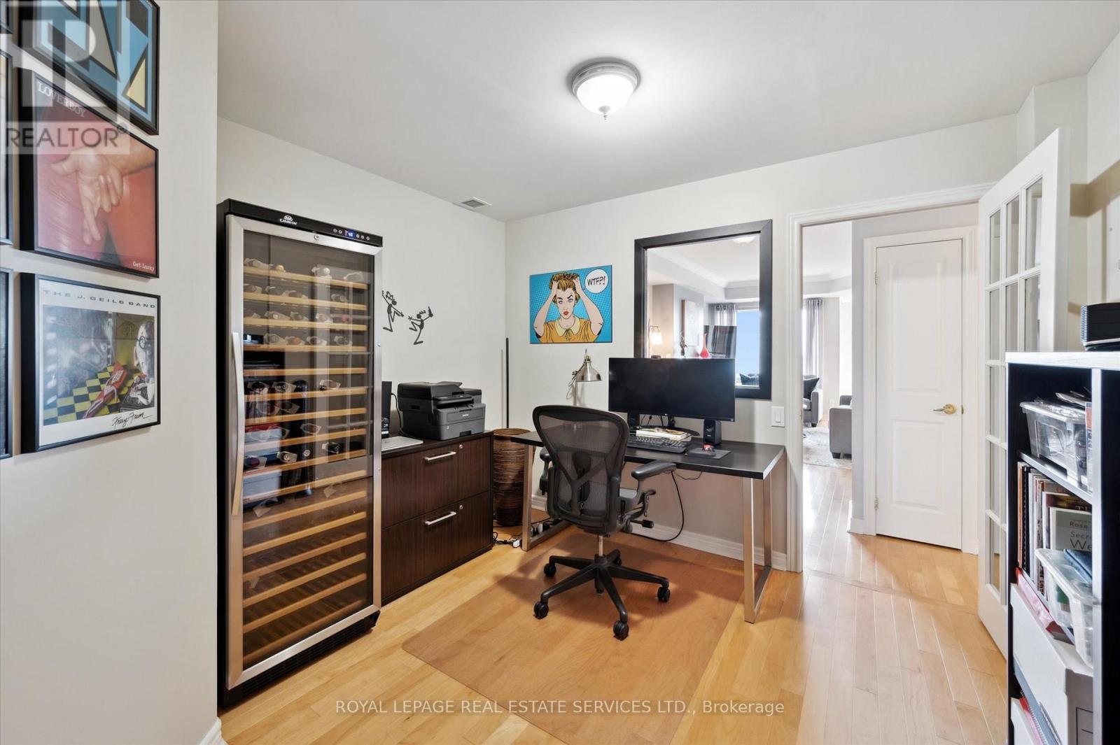 












LPH1 - 40 OLD MILL ROAD

,
Oakville,




Ontario
L6J7W2

