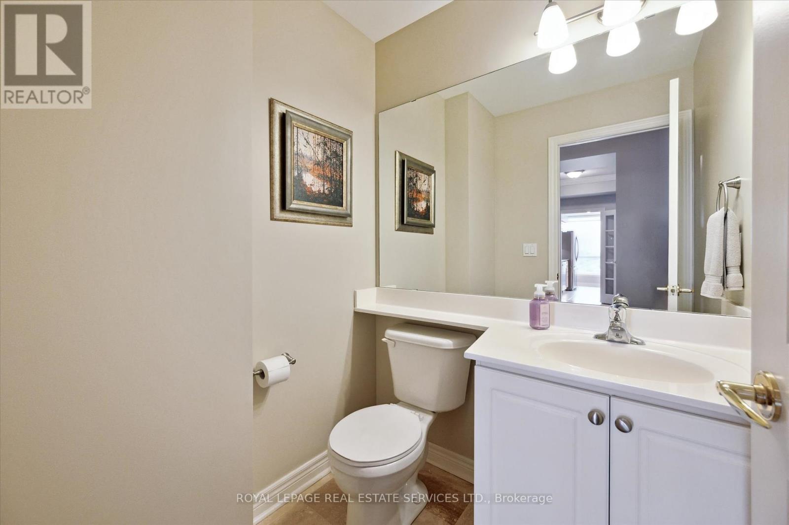 












LPH1 - 40 OLD MILL ROAD

,
Oakville,




Ontario
L6J7W2

