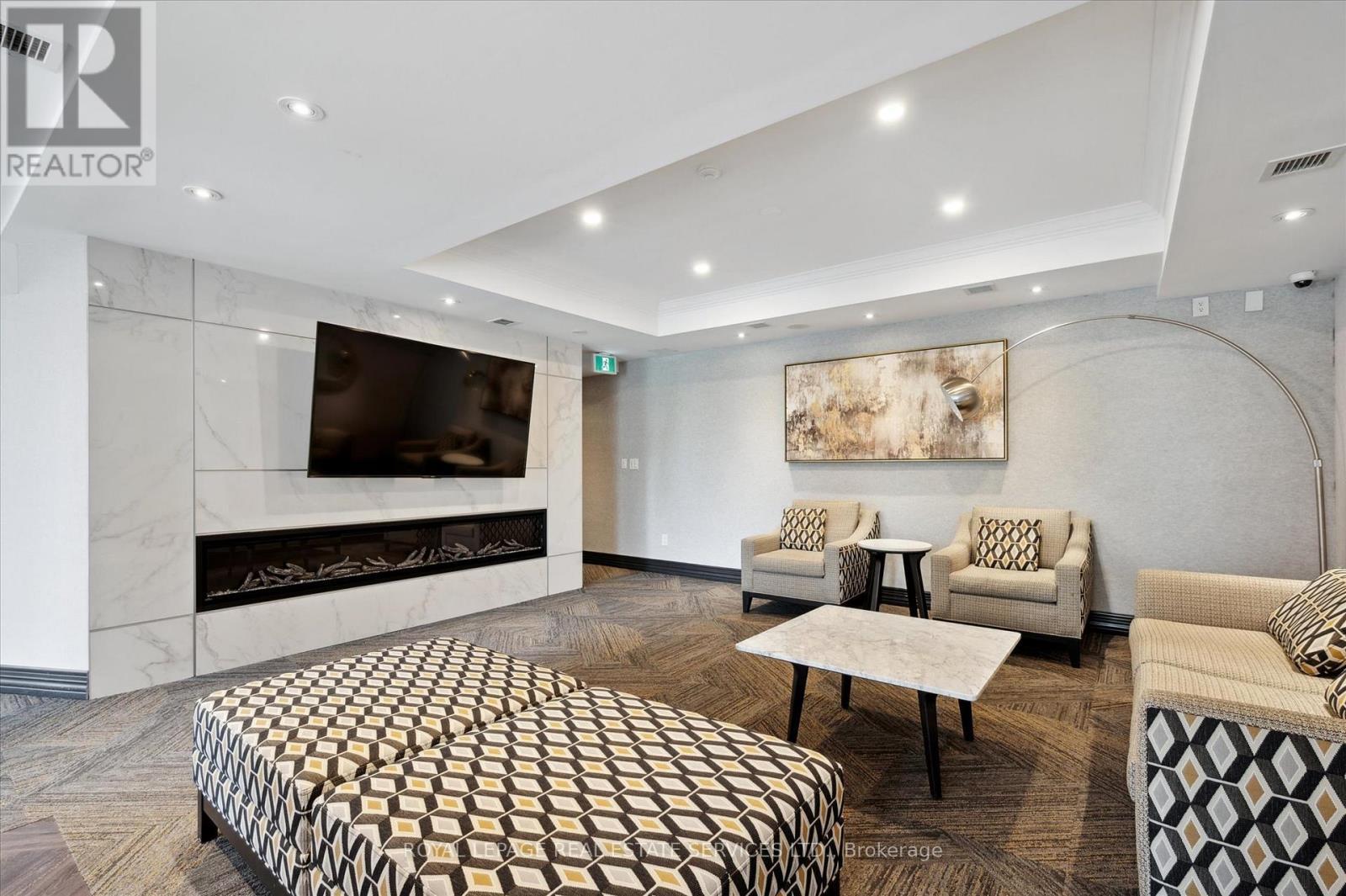 












LPH1 - 40 OLD MILL ROAD

,
Oakville,




Ontario
L6J7W2

