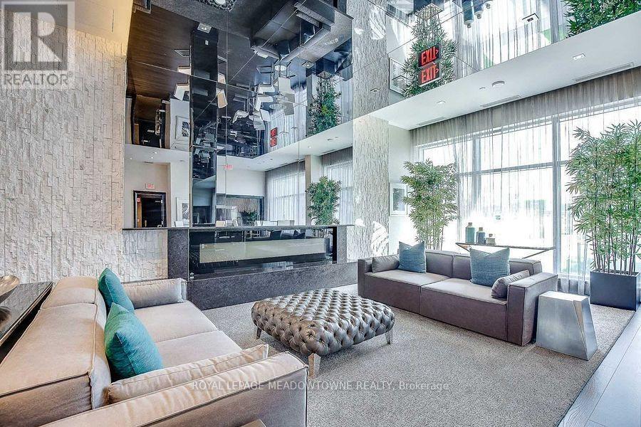 












1210 - 55 SPEERS ROAD

,
Oakville,




Ontario
L6K0H9

