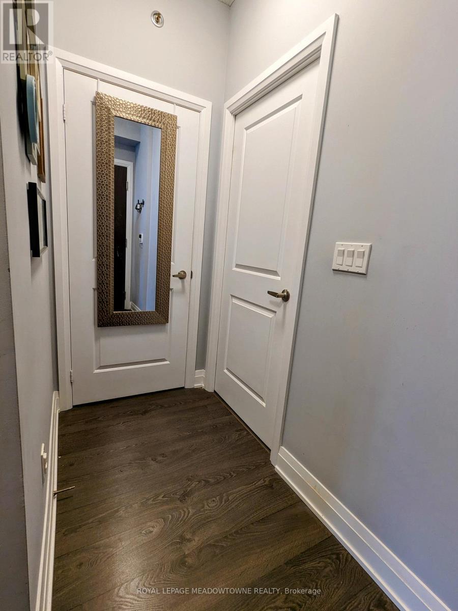 












1210 - 55 SPEERS ROAD

,
Oakville,




Ontario
L6K0H9

