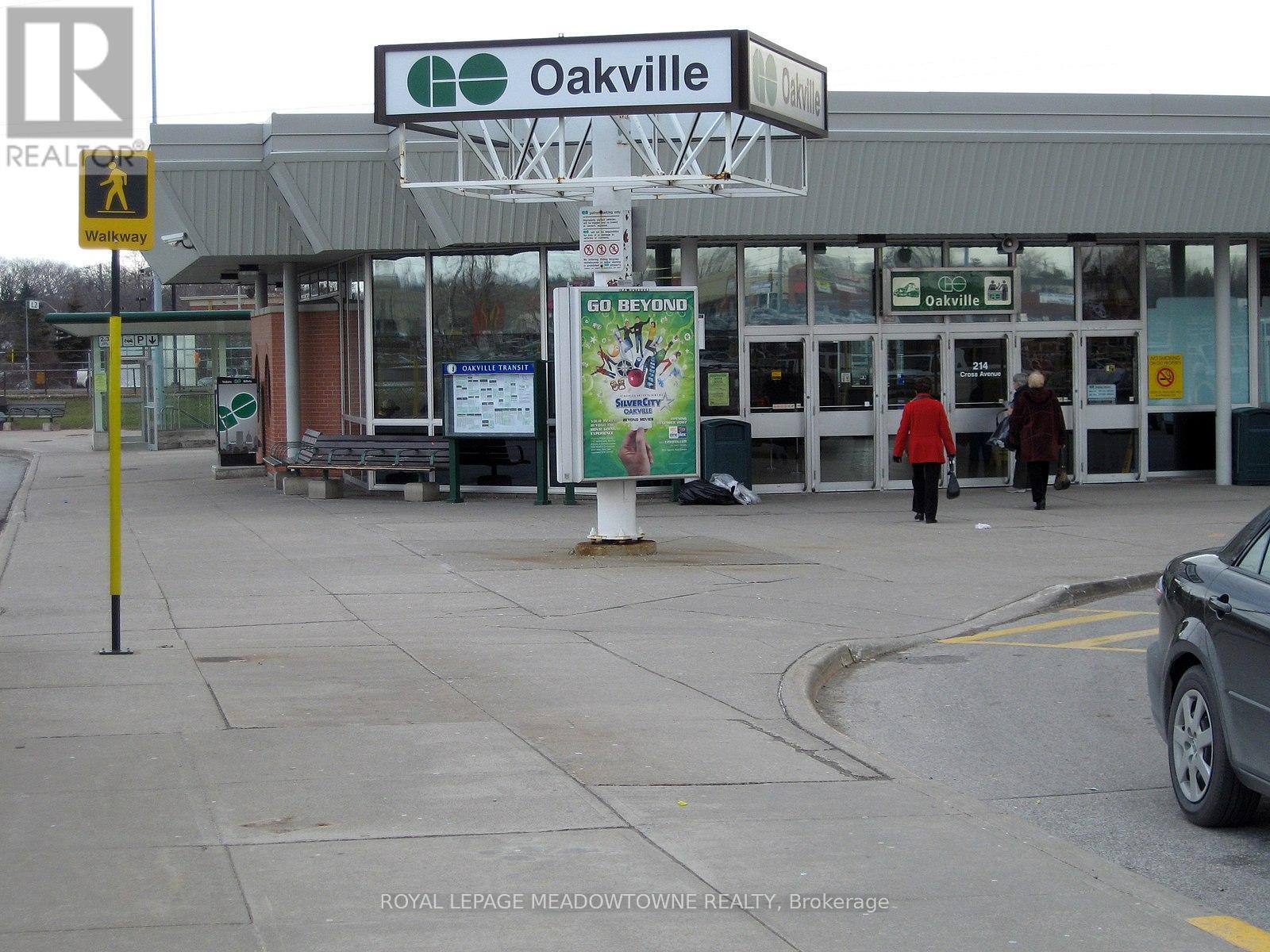 












1210 - 55 SPEERS ROAD

,
Oakville,




Ontario
L6K0H9

